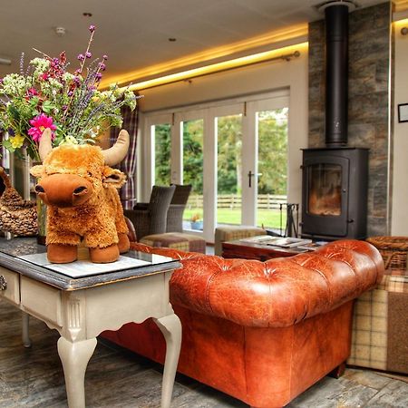 Loch Ness Guest House Форт Аугустус Екстериор снимка