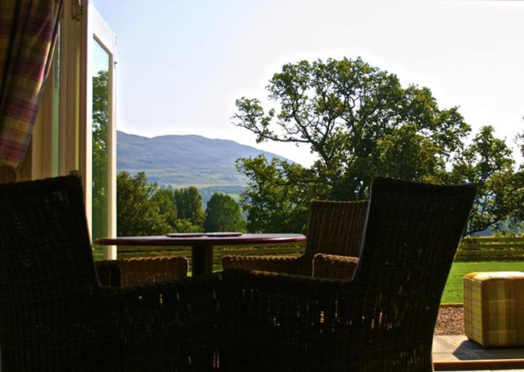 Loch Ness Guest House Форт Аугустус Екстериор снимка