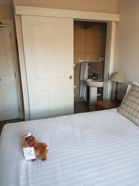 Loch Ness Guest House Форт Аугустус Екстериор снимка